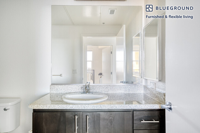 Building Photo - 765 Montague Expy