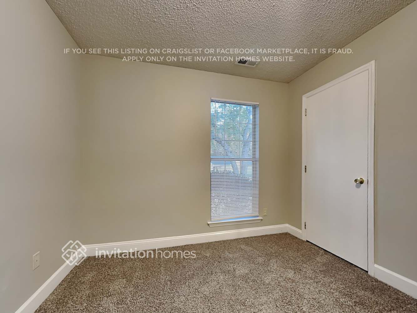 Building Photo - 11017 White Stag Dr