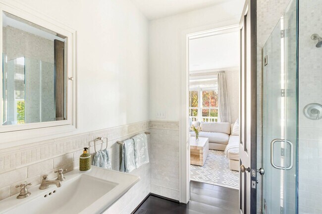 Building Photo - 29 Morris Cove Ln