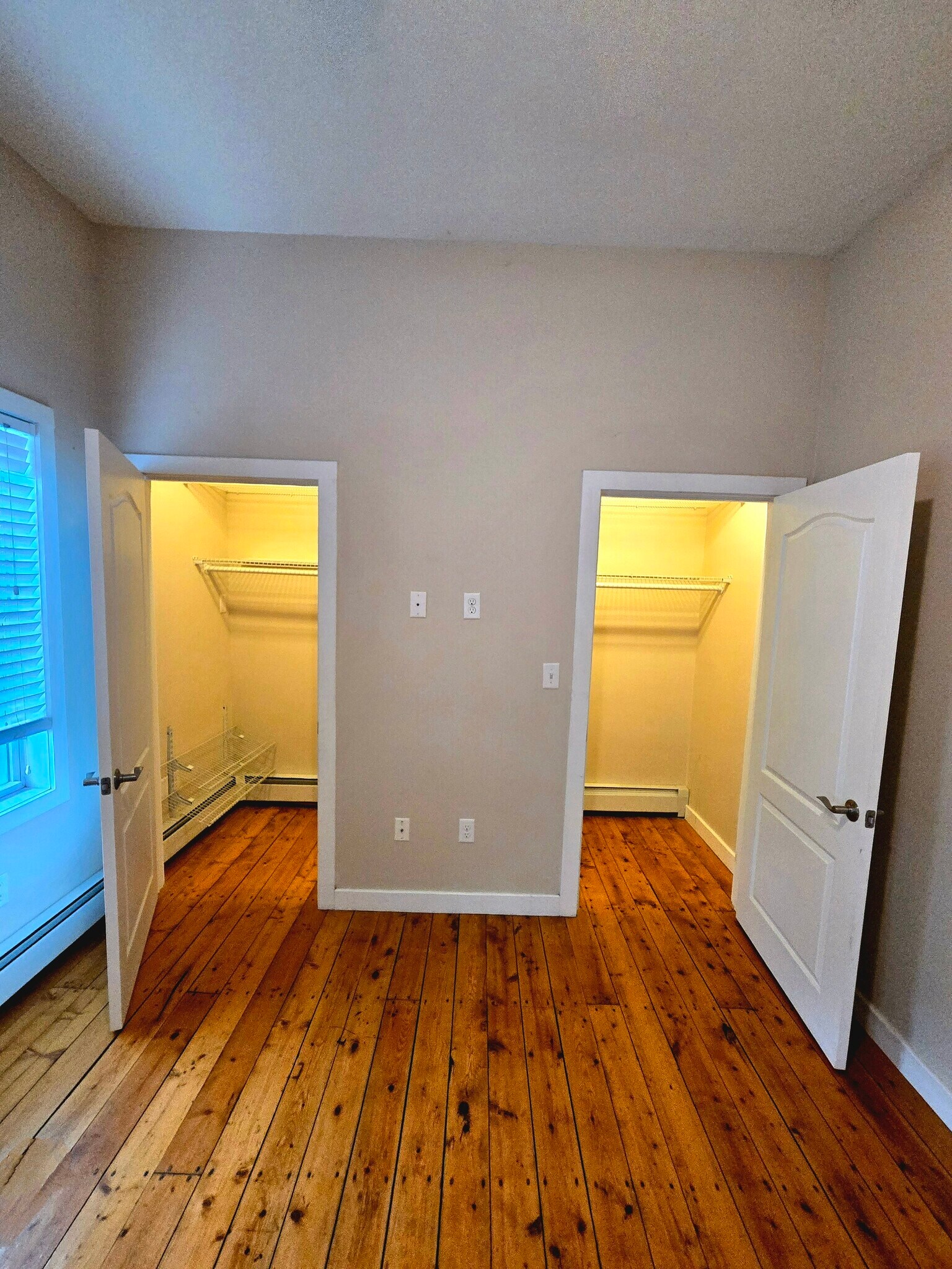 Bedroom 1 Closet - 264 Elm St
