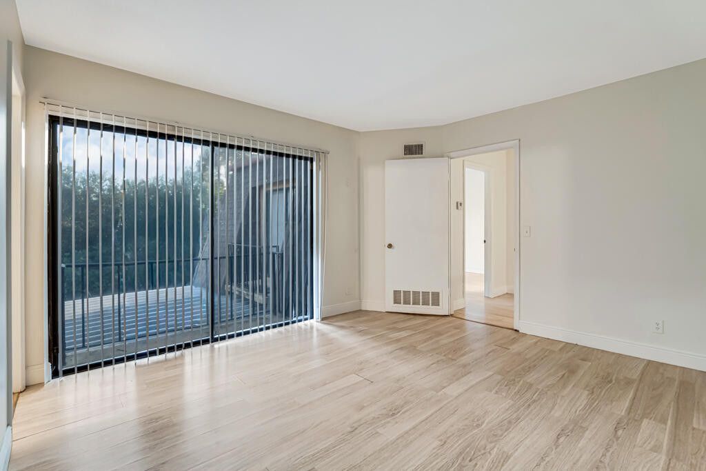 Building Photo - 4205 Turnberry Cir