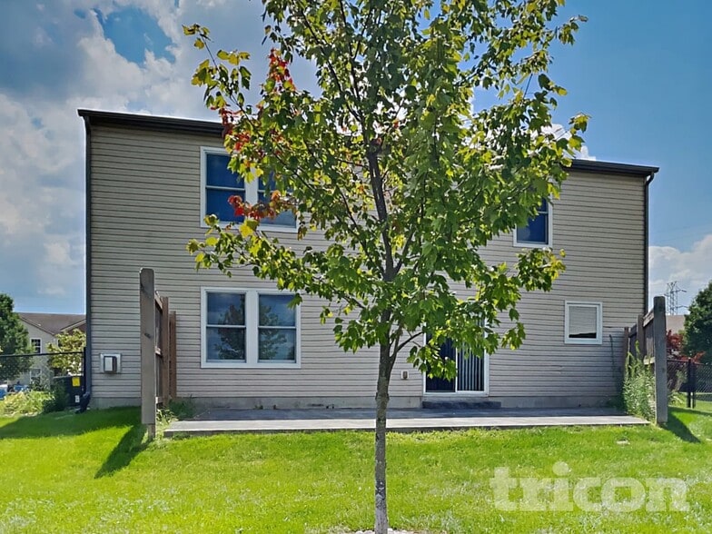 Building Photo - 7538 Mather Ln