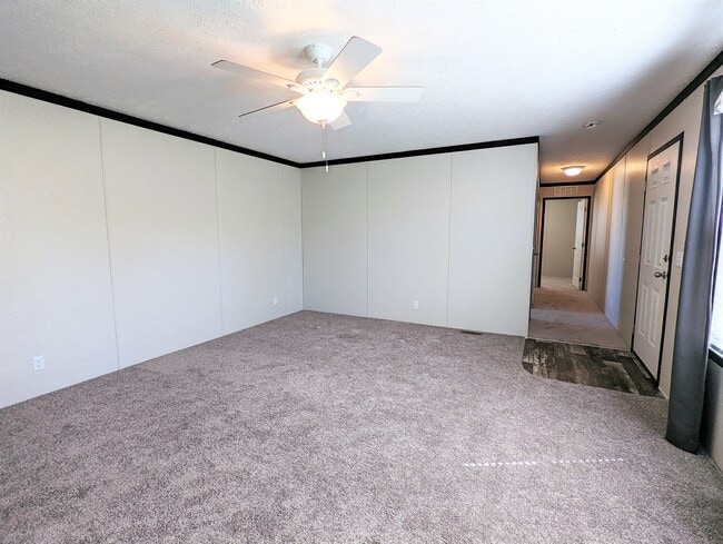 Building Photo - 5191 Rhine Dr