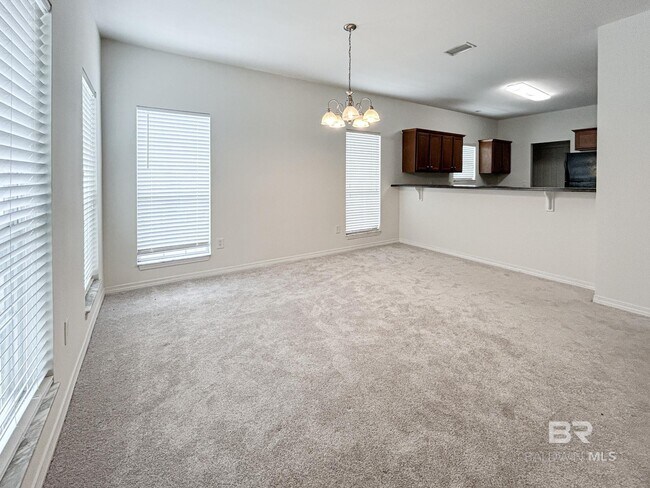 Building Photo - 33171 Stables Dr