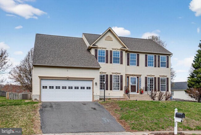 Building Photo - 28 Basalt Dr