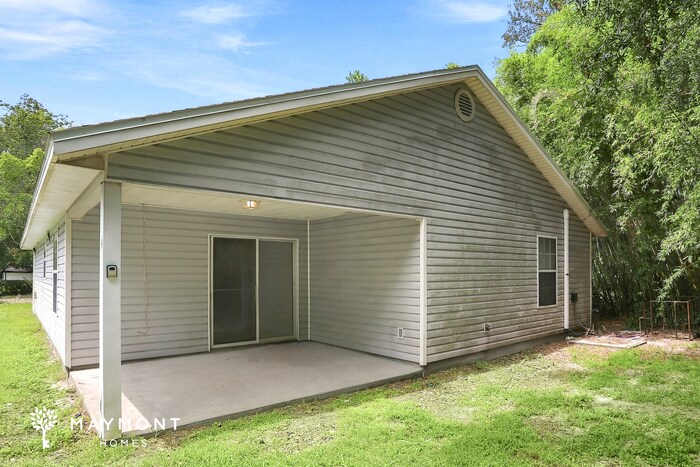 Building Photo - 8913 8th Ave
