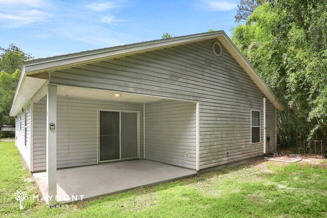 Building Photo - Cozy 3-Bedroom Jacksonville Home with Garage