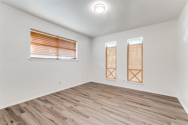 Building Photo - 2107 Briarwood Blvd