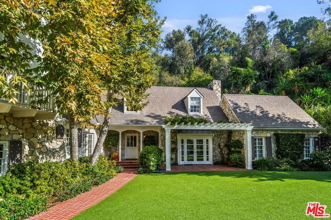 Building Photo - 10521 Rocca Pl