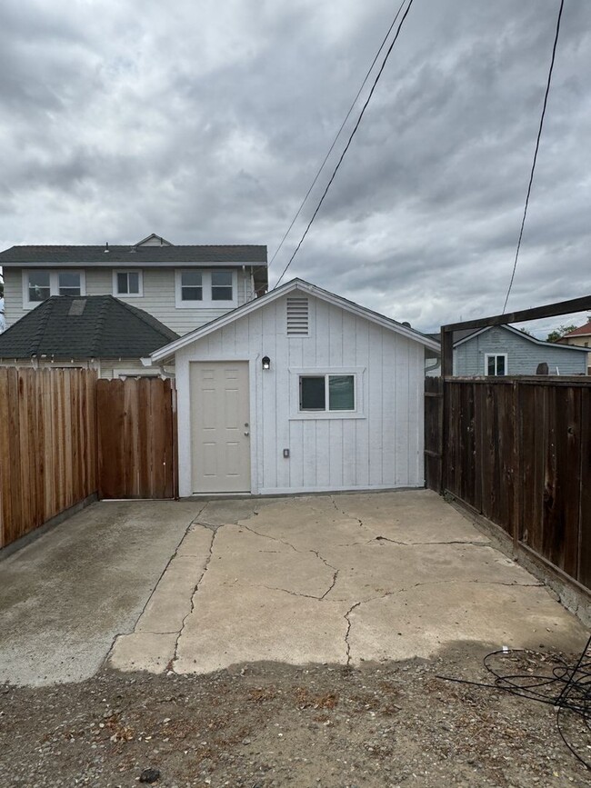 Primary Photo - **NOW AVAILABLE!! - Rental Home In Gustine