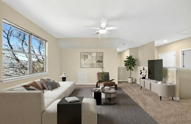 Building Photo - 1090 Sussex Way