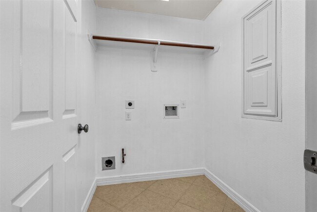 Building Photo - 21507 Bedias Creek Dr