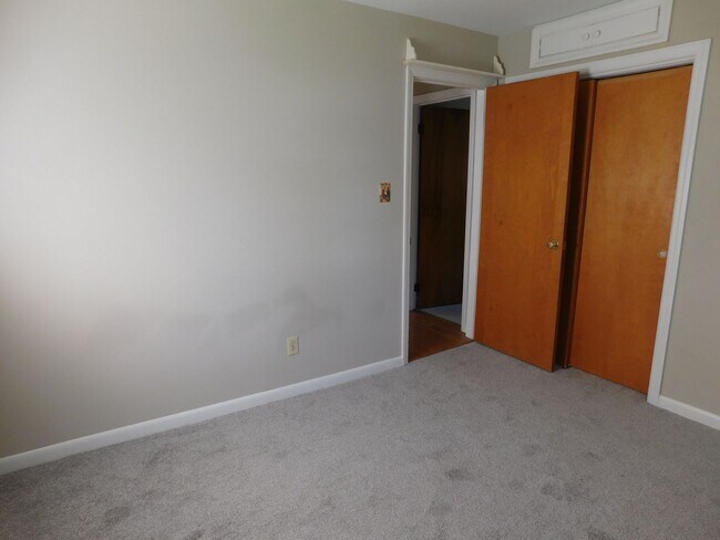 Building Photo - 509 W Wilson Creek Dr