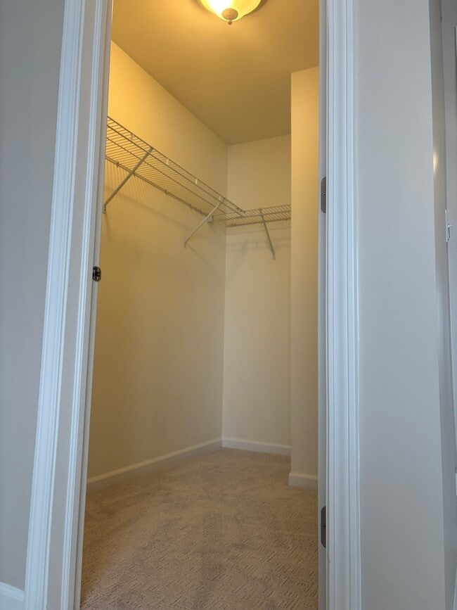 Building Photo - 10611 W 154th Pl