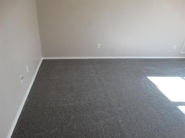 Building Photo - 7208 Yellowstone Dr