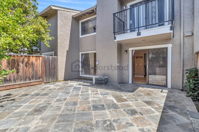 Building Photo - 1362 Casa Ct