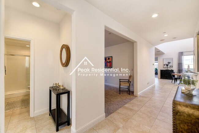 Building Photo - 4 Bedroom, 3 Bath Home in Rancho Cordova