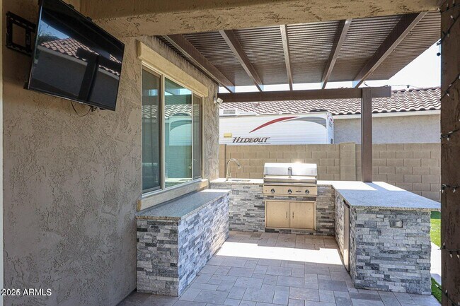 Building Photo - 9553 W Donald Dr