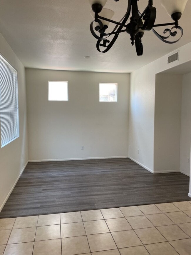 Building Photo - Cute 2 story home in Natomas, 2 master bed...