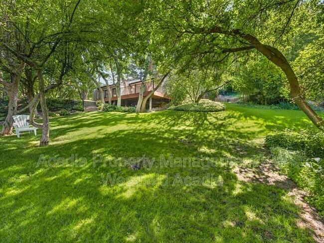 Building Photo - 11107 Gambel Oak Cir