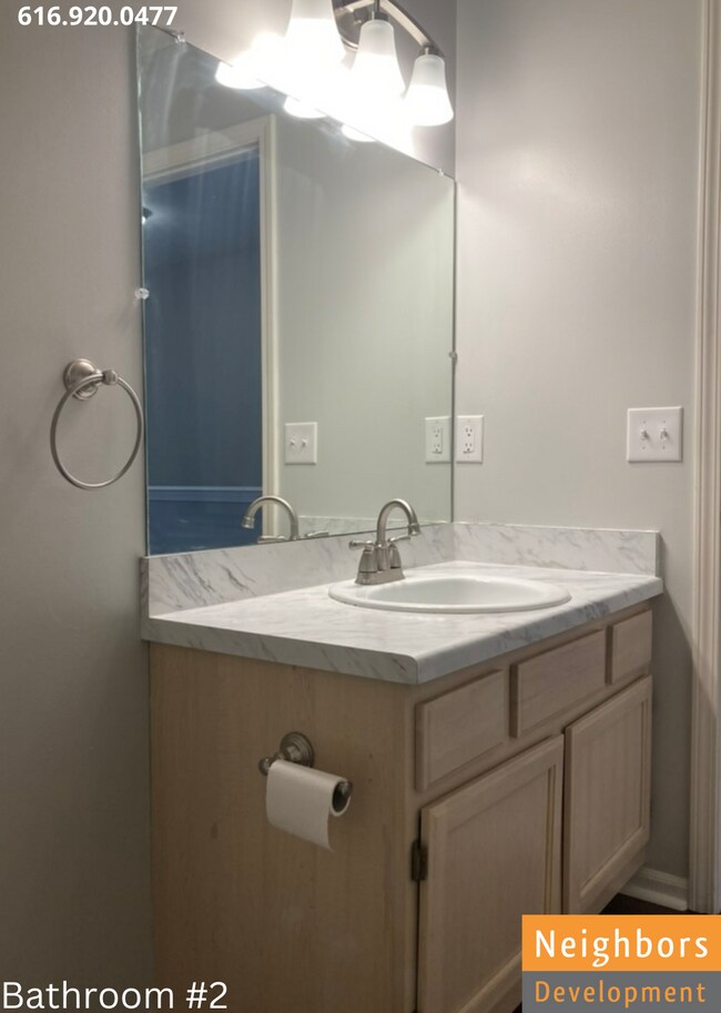 Building Photo - 5425 Rivertown Cir SW