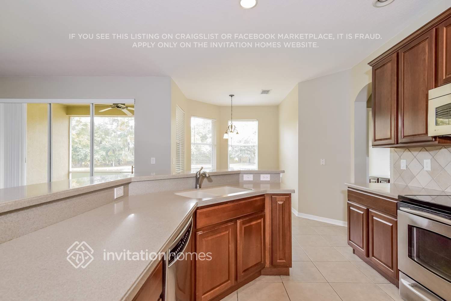 Building Photo - 7814 Riverwood Oaks Dr