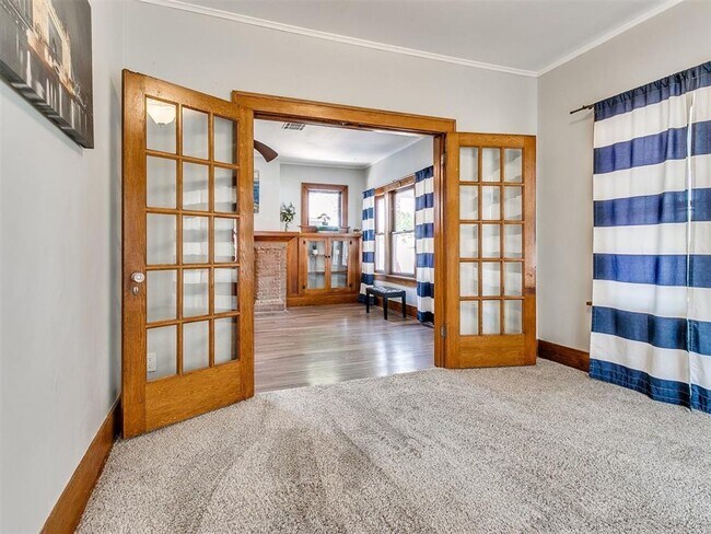 Building Photo - Remodeled 3 Bedroom Bungalow in OKC's Plaz...