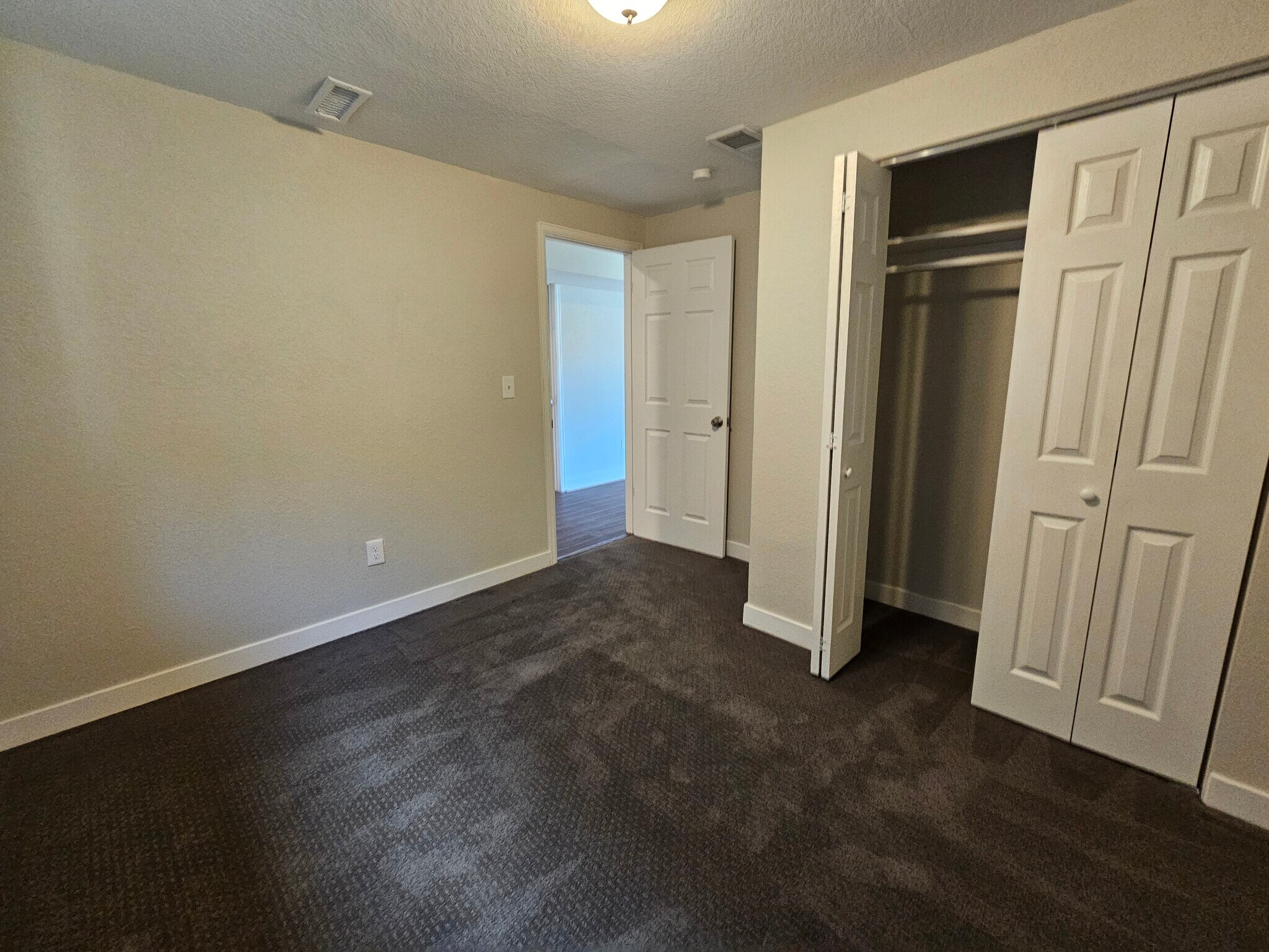 Building Photo - 4655 Badlands Ct