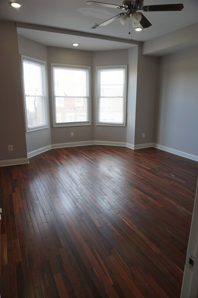 Building Photo - 3230 W Berks St