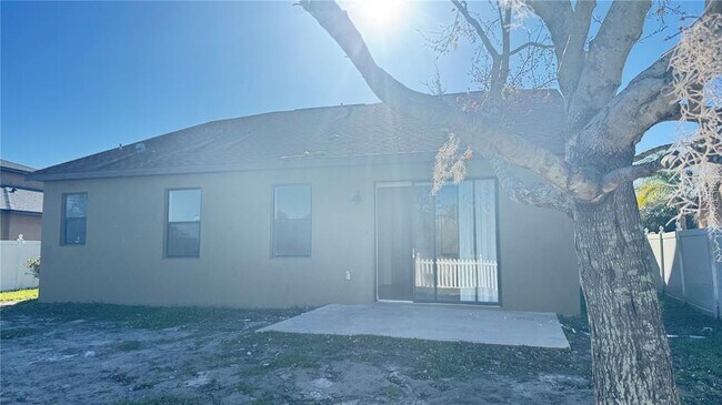 Building Photo - 2713 Kinsey Dr