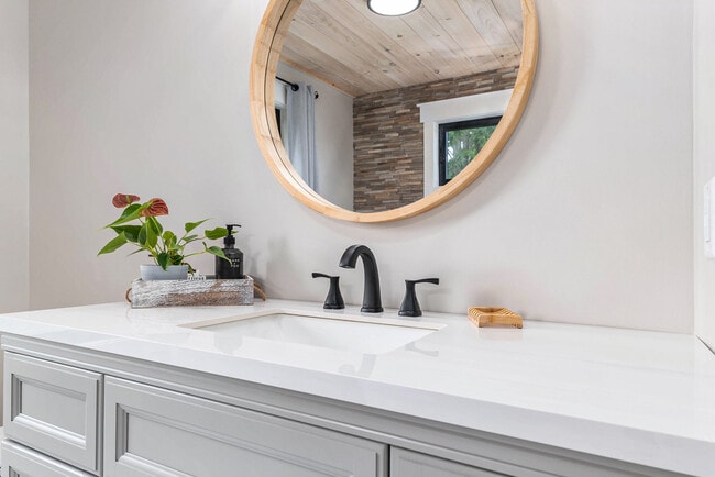 master bath - 8481 Blackman Rd