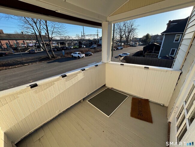 Building Photo - 19 Darina Pl