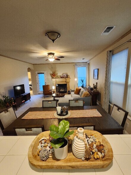 Building Photo - 1784 Sevilla Dr