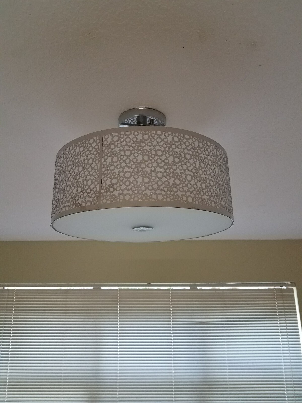 Building Photo - 550 S Park Rd