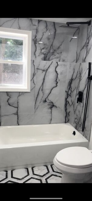 Building Photo - 2416 Long Island Motor Pkwy