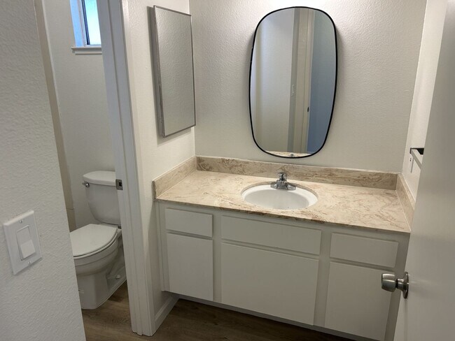 Building Photo - Remodeled 4 Bedroom, 2.5 Bath Home