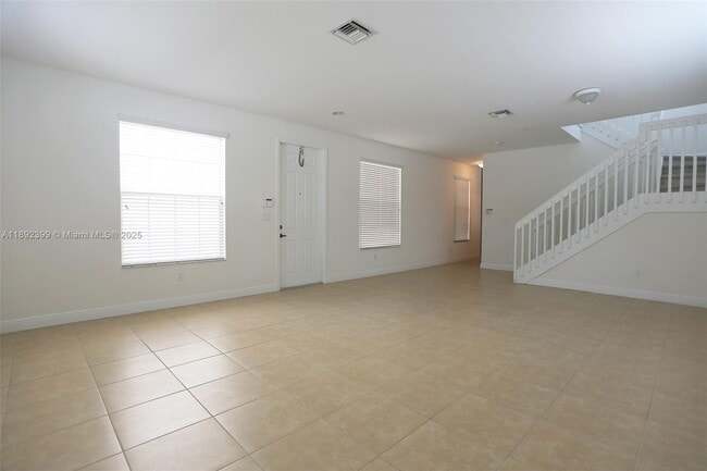 Building Photo - 1423 SW 147th Ave