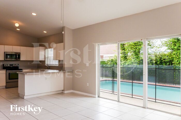 Building Photo - 11524 SW 152nd Ct