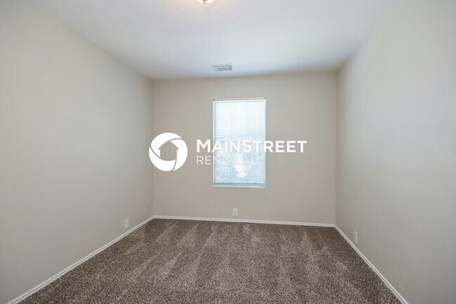 Building Photo - 3 Bedroom Pet-Friendly Home in Houston, TX with Main Street Renewal