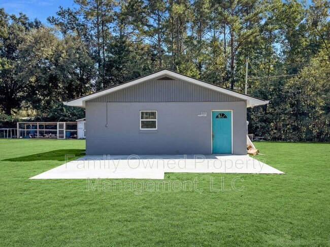 Building Photo - 110 Shady Ln
