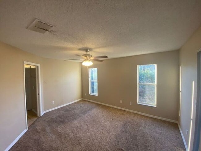 Building Photo - Magnolia Oaks Ridge in Apopka
