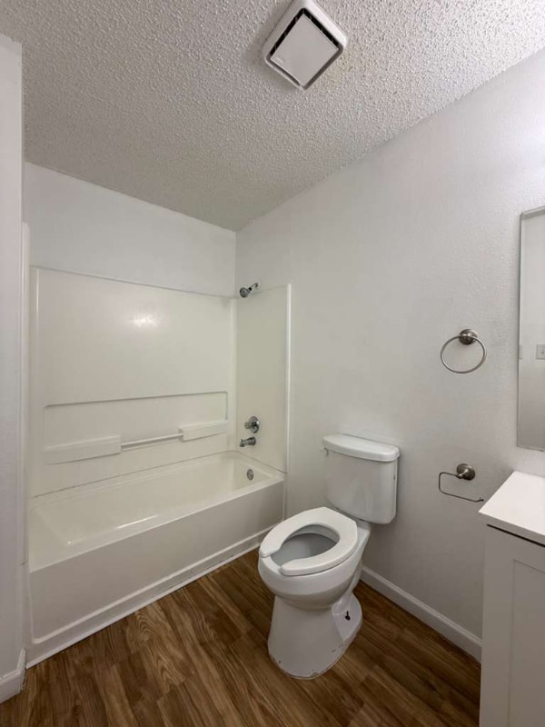 Building Photo - 5910 Summer Fest Dr