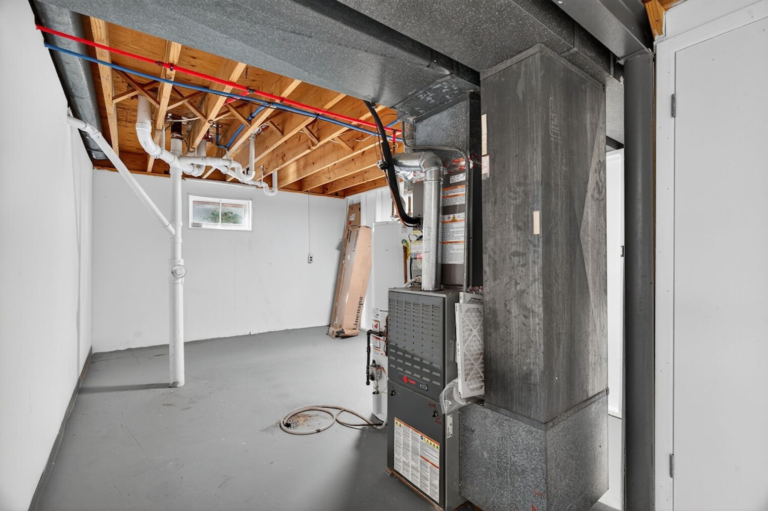 Building Photo - 840 Gerald Ave