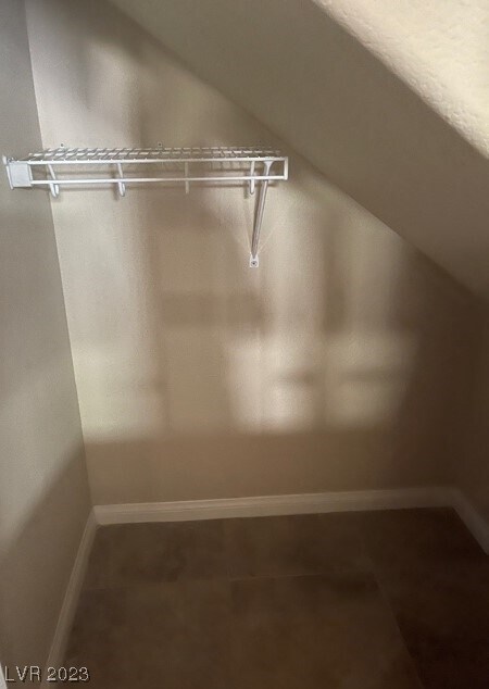 Building Photo - 6490 Parrot Ridge Ct