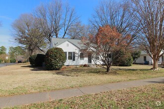 Building Photo - Fully Remodeled Home in the Heart of Belmont