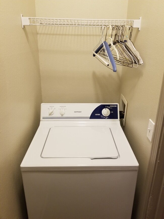 Washer - 1665 S Radisson Dr