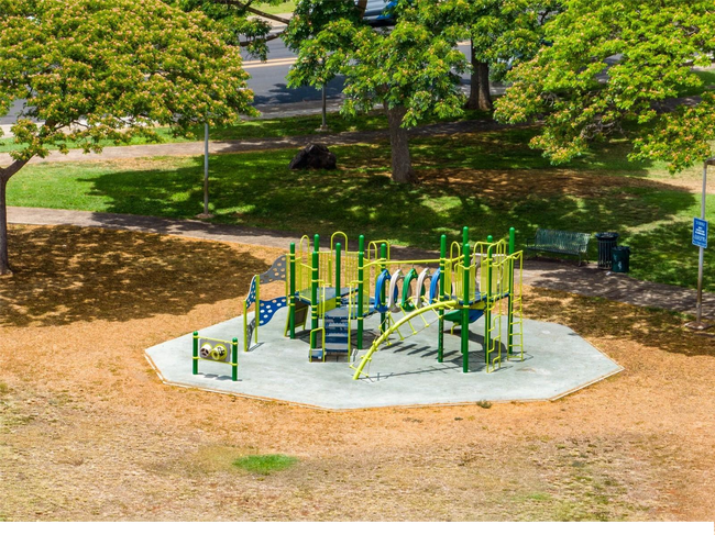 Building Photo - 3/2.5 with enclosed garage in the Heart of Kapolei - Nohona II