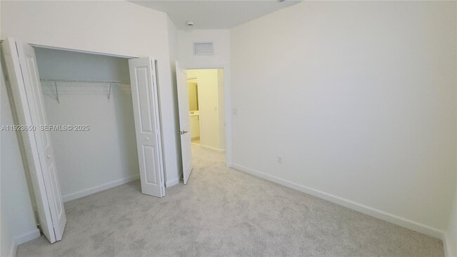 Building Photo - 2755 SE 25th Ave