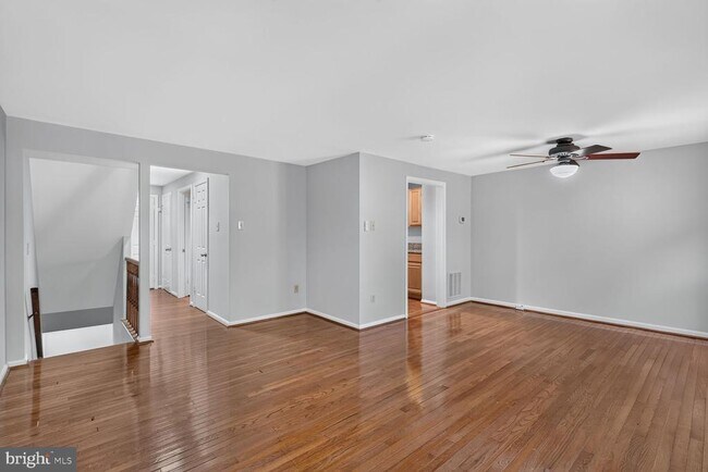 Building Photo - 8228 Goldstream Ct