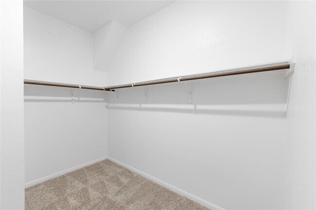 Building Photo - 316 LT Rusty Dr